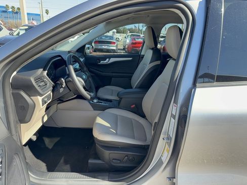 Certified 2022 Ford Escape SEL image 12