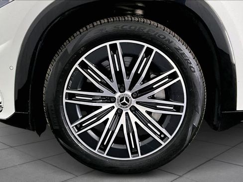 Used 2023 Mercedes-Benz EQS 580 4MATIC SUV image 11