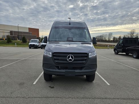 New 2025 Mercedes-Benz Sprinter 2500 image 4