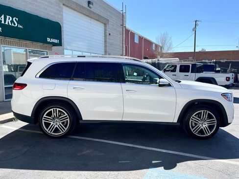 Used 2024 Mercedes-Benz GLS 450 4MATIC image 10