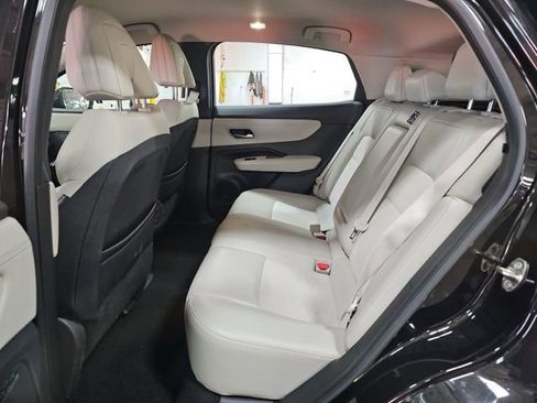 Used 2023 Nissan Ariya FWD image 11