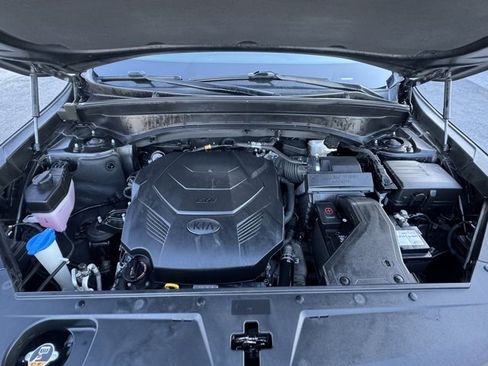 Used 2021 Kia Telluride S image 2