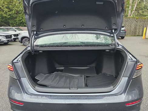 Used 2024 Honda Accord EX-L image 17