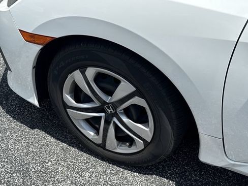 Used 2018 Honda Civic LX image 5
