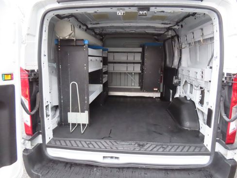 Used 2015 Ford Transit 250 130 Low Roof image 12