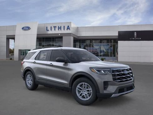 New 2026 Ford Explorer Active image 7