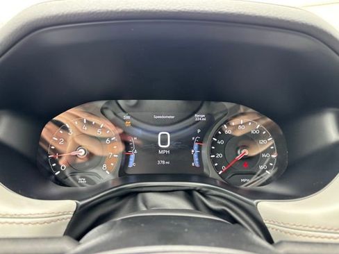 Used 2025 Jeep Compass Limited image 12