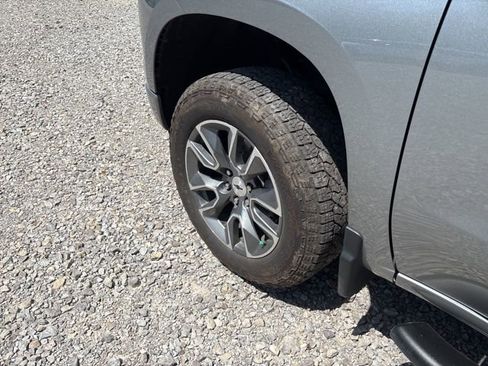 Used 2024 Chevrolet Silverado 1500 RST w/ Z71 Off-Road Package image 4