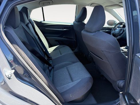 Used 2025 Toyota Camry LE FWD image 18