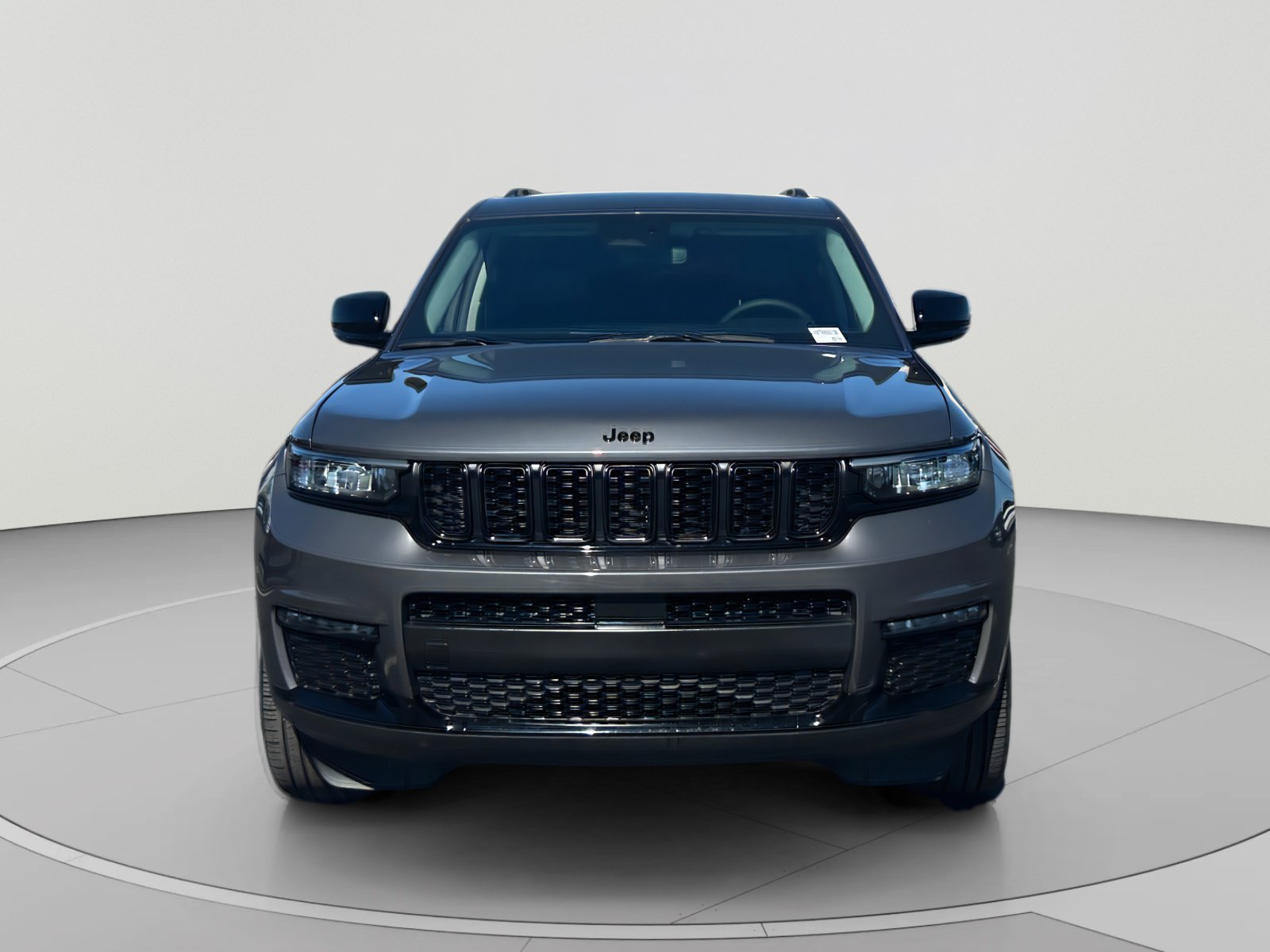 Used 2024 Jeep Grand Cherokee L Limited w/ Black Appearance Package AWD/4WD image 8
