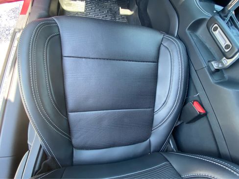 Used 2025 Ford Mustang GT Premium w/ GT Performance Package RWD image 33