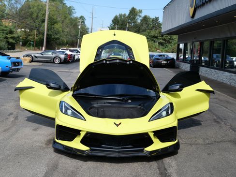 Used 2021 Chevrolet Corvette Stingray Preferred Cpe w/ Z51 Performance Package image 57