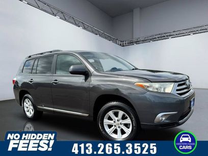 Used 2013 Toyota Highlander SE
