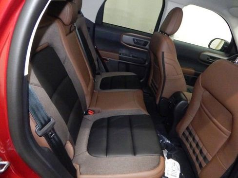 New 2025 Ford Bronco Sport Outer Banks w/ Outer Banks Tech Package+ image 17