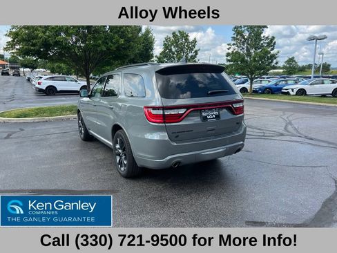 Used 2023 Dodge Durango R/T AWD/4WD image 7