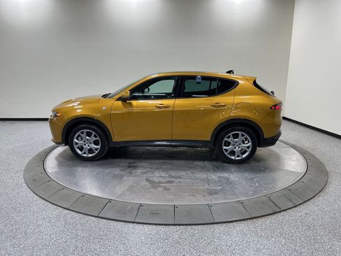 Used 2024 Dodge Hornet R/T Plus image 8