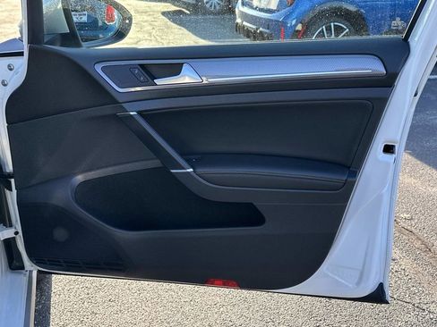 Used 2019 Volkswagen Golf Alltrack SEL image 29