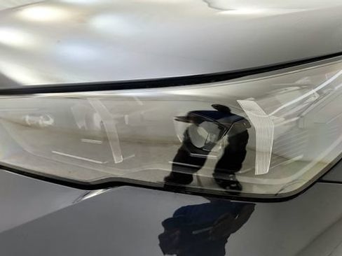 Used 2024 BMW i5 eDrive40i w/ M Sport Package RWD image 24