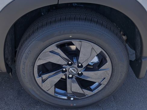 New 2026 Nissan Rogue SV FWD image 7