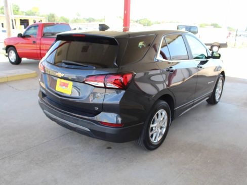 Used 2022 Chevrolet Equinox LT FWD image 45