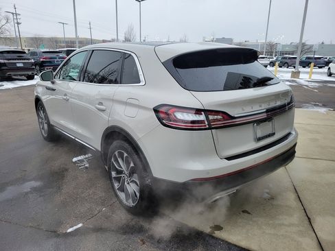 Used 2021 Lincoln Nautilus Reserve image 10