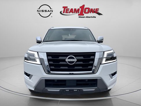 Used 2022 Nissan Armada Platinum w/ Captain's Chairs Package image 2