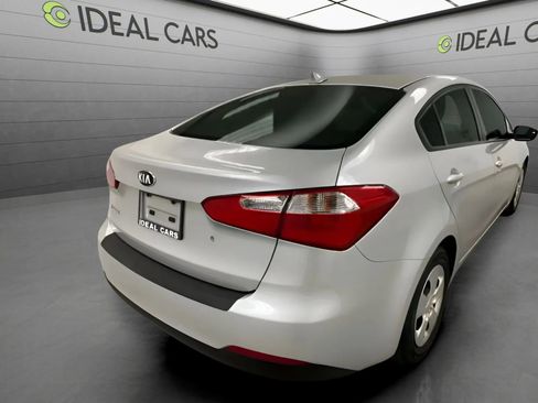 Used 2015 Kia Forte LX FWD image 5