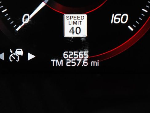 Used 2021 Volvo XC90 T6 Momentum w/ Climate Package AWD/4WD image 20