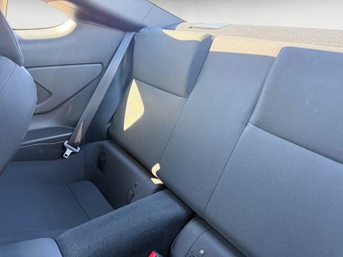 Used 2025 Toyota GR86 w/ ALL Weather Mat Package (TMS) RWD image 14