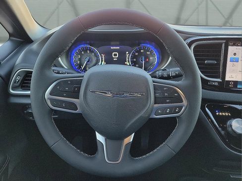 New 2026 Chrysler Voyager LX image 12