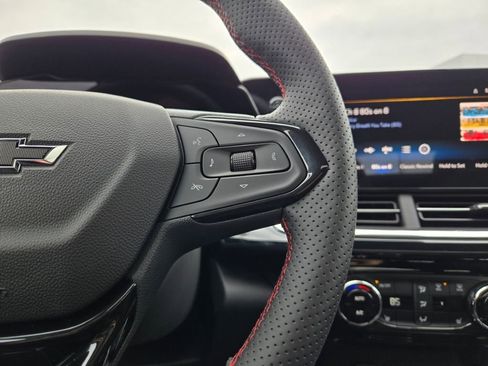 New 2026 Chevrolet Trax RS w/ Sunroof Package image 29