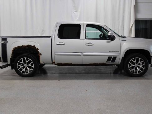 Used 2010 GMC Sierra 1500 SLT AWD/4WD image 10