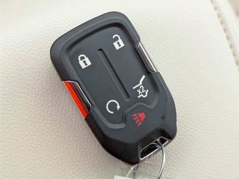 Used 2023 GMC Acadia Denali w/ Denali Technology Package FWD image 31