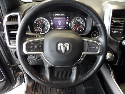 Used 2023 RAM 1500 Laramie AWD/4WD image 12