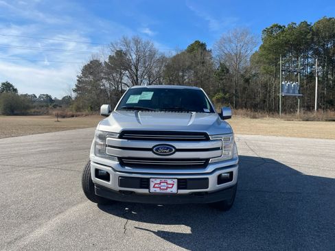 Used 2018 Ford F150 Lariat w/ Equipment Group 502A Luxury image 11