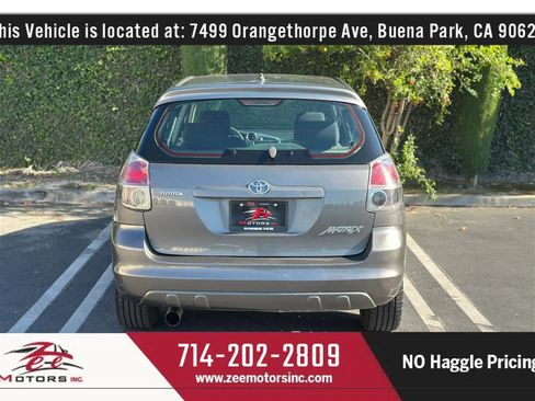 Used 2005 Toyota Matrix XR FWD image 8