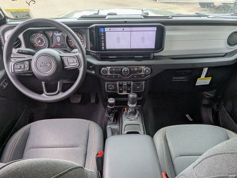 New 2026 Jeep Gladiator Sport AWD/4WD image 5