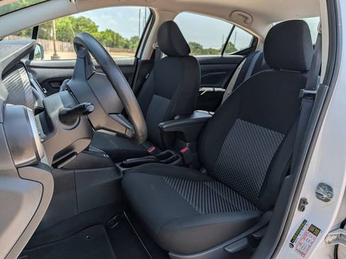 Used 2023 Nissan Versa S FWD image 21