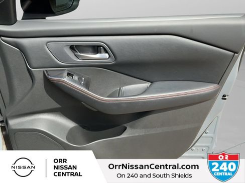 Used 2025 Nissan Rogue SV w/ Rock Creek Premium Package AWD/4WD image 10