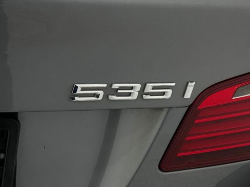 Used 2014 BMW 535i xDrive Sedan AWD/4WD image 40