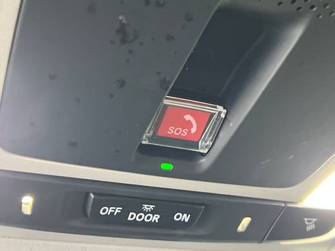 Used 2023 Honda Accord LX image 36