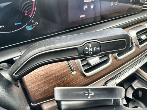New 2026 Mercedes-Benz GLE 350 4MATIC image 23