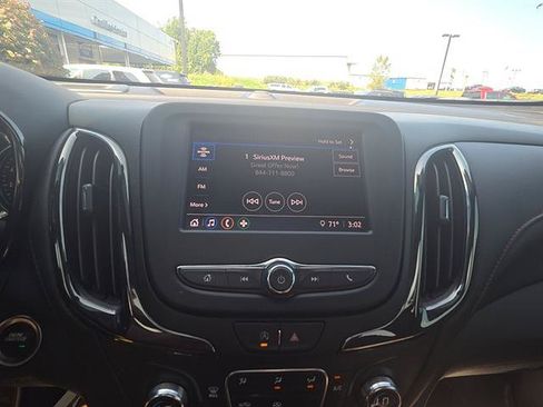 Used 2022 Chevrolet Equinox RS AWD/4WD image 22