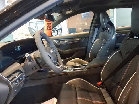 Used 2026 Cadillac CT5 V Blackwing w/ Carbon Fiber 2 Package image 18