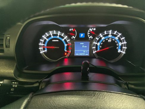 Used 2014 Toyota 4Runner SR5 Premium RWD image 20
