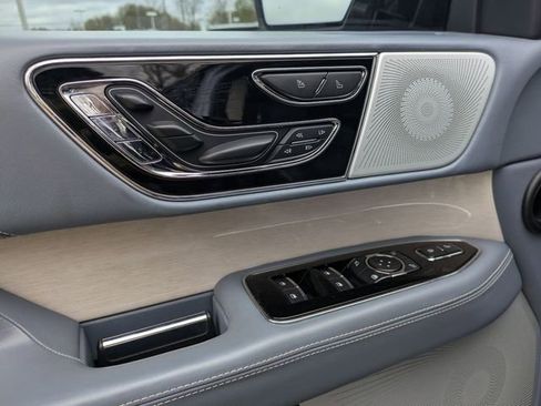Used 2022 Lincoln Navigator Black Label image 22