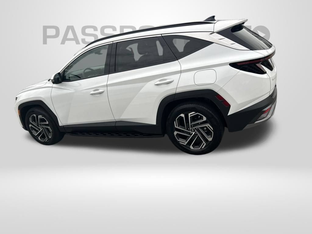 Used 2026 Hyundai Tucson Limited FWD image 1