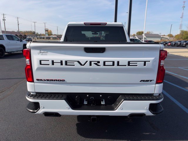 Used 2022 Chevrolet Silverado 1500 RST w/ Redline Edition AWD/4WD image 17
