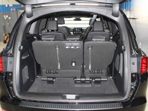 Certified 2024 Honda Odyssey Sport image 50