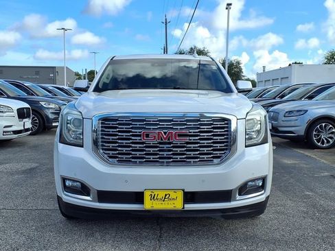 Used 2019 GMC Yukon XL Denali w/ Denali Ultimate Package AWD/4WD image 19